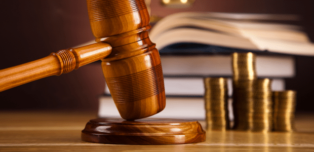 DIe PKH wird bei Klagerücknahme bewilligt, wenn Sie den Antrag bereits vorher gestellt haben.